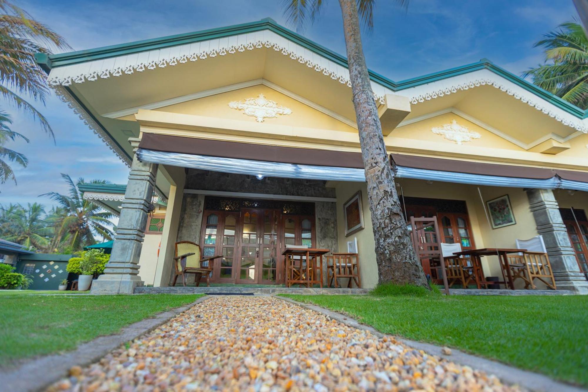 Villa Carla Балапития Екстериор снимка